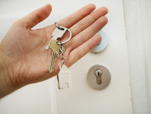 https://DavidMetlika.StopRentingStartOwning.com